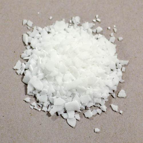 Superior Quality Stearic Acid Flakes - The Perfect Hardening Agent for Candle Crafting